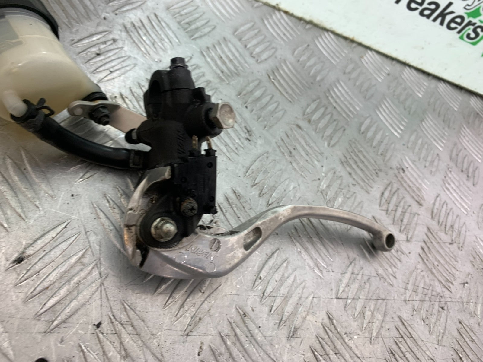 HONDA CBR1000 RR FRONT MASTER CYLINDER YEAR  2008-2011  (CMB1330)