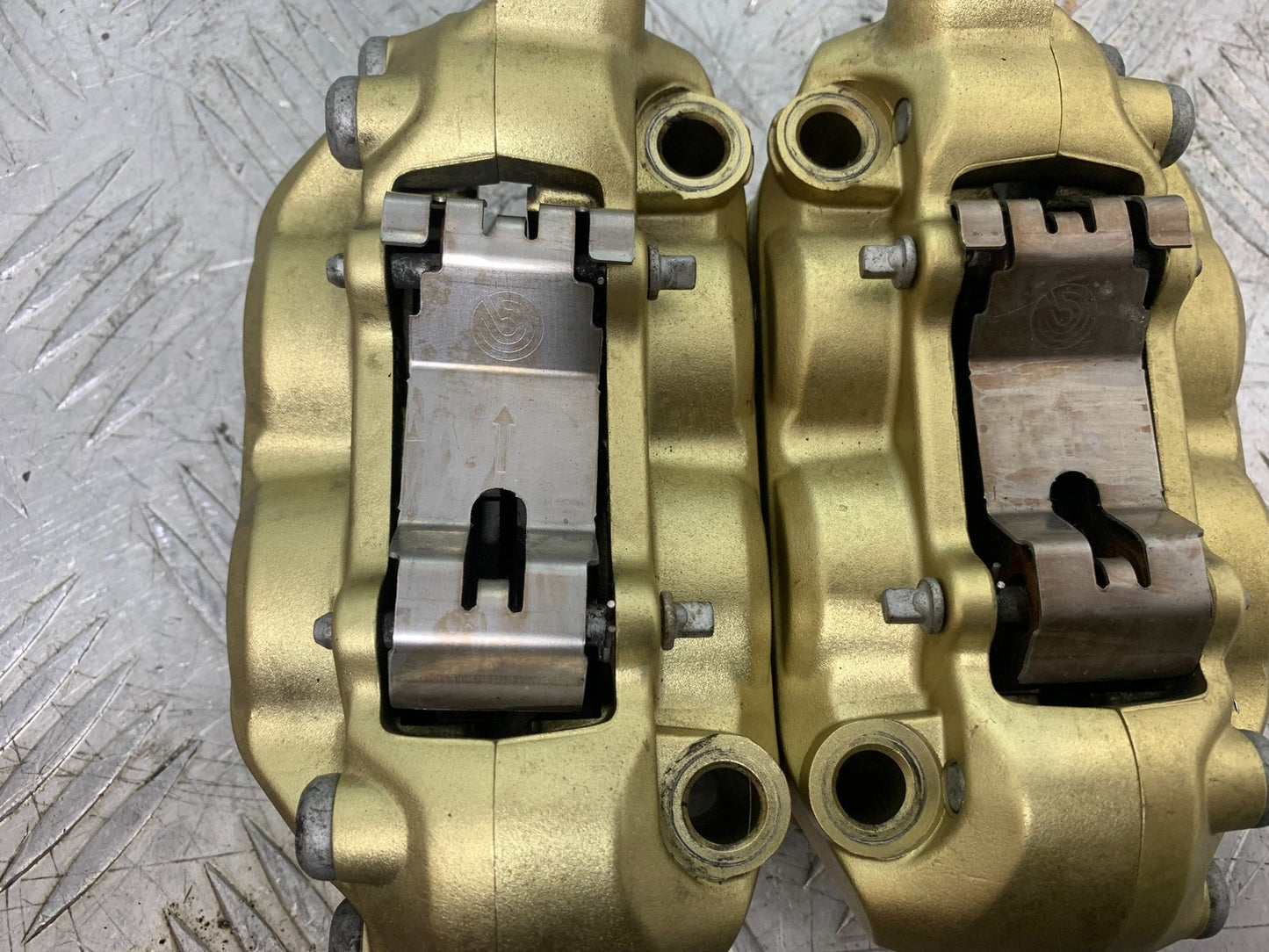 MV AGUSTA 675 F3 FRONT BRAKE CALIPER  YEAR 2012-2016 (CMB1302)