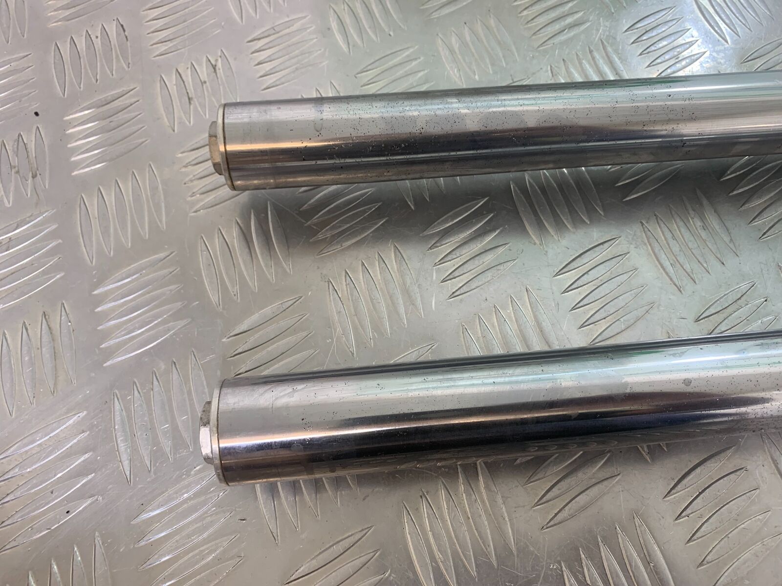 KAWASAKI ZR 750 ZEPHYR FORKS  YEAR 1991-95 (CMB1008)