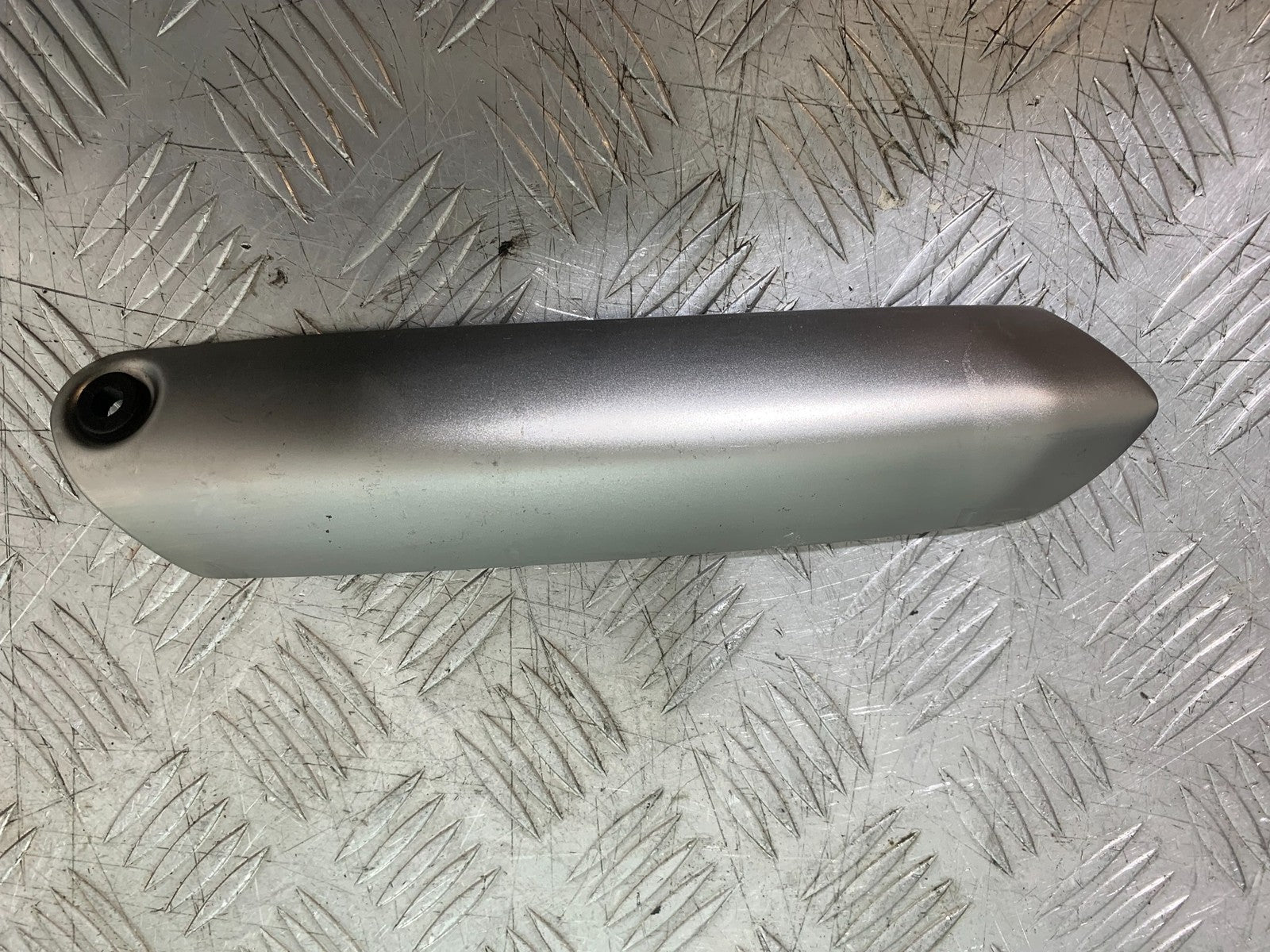 TRIUMPH TRIDENT 660 HEAT SHIELD  YEAR 2021-2024 (CMB1295)