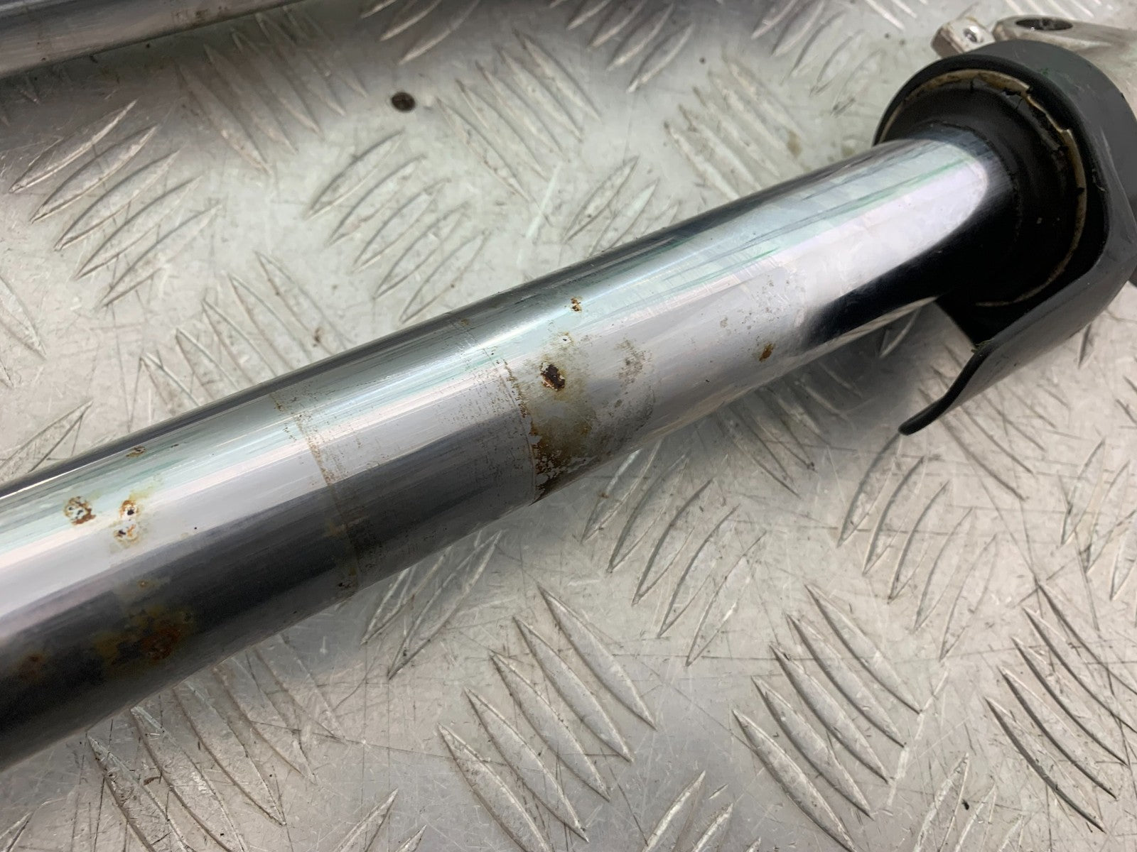 SUZUKI GSF600 GSF 600 BANDIT FORKS  2000-2004 (CMB1269)