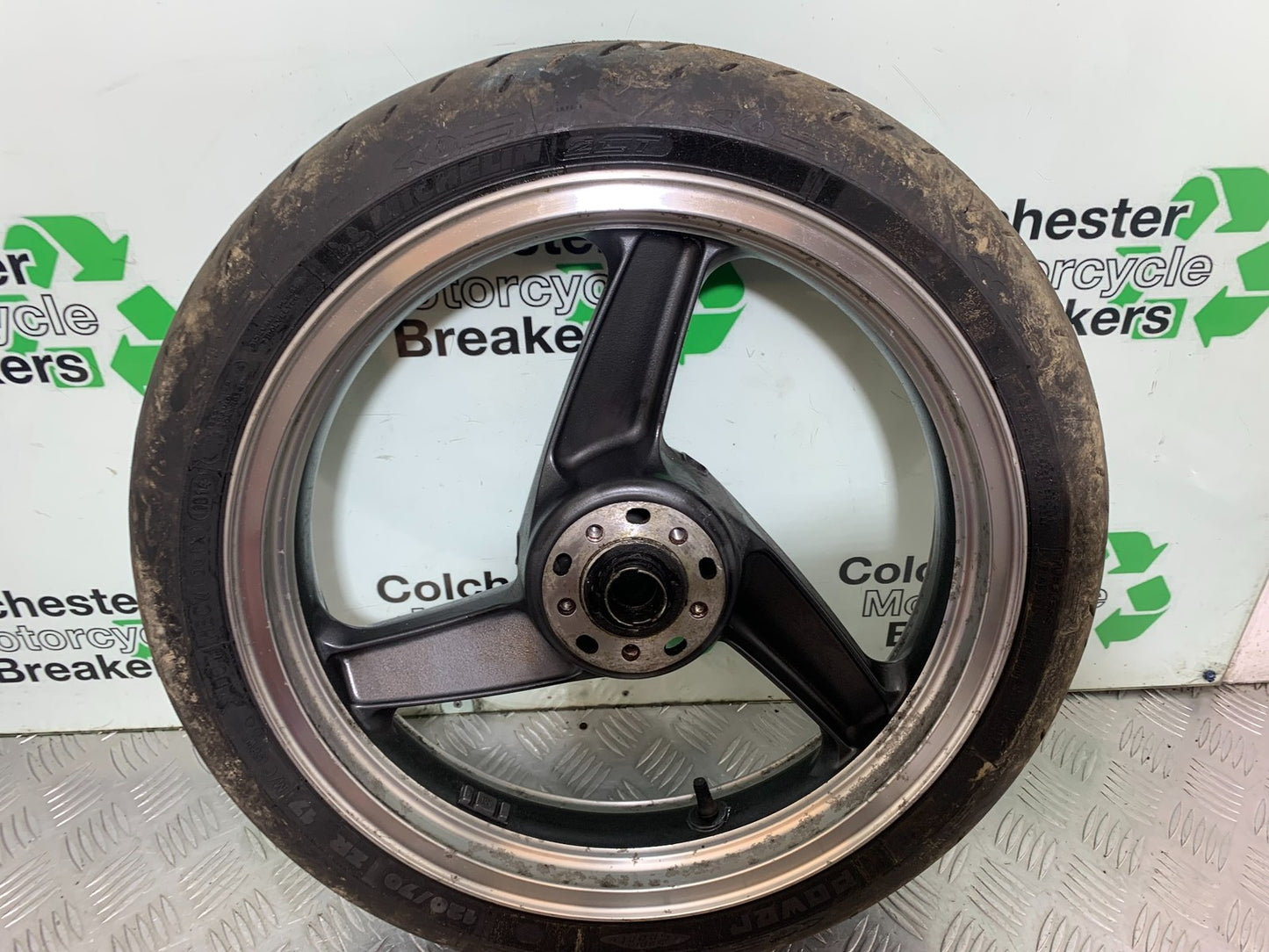 KAWASAKI ZZR1100 D FRONT WHEEL  YEAR 1993-2001 (CMB1189)