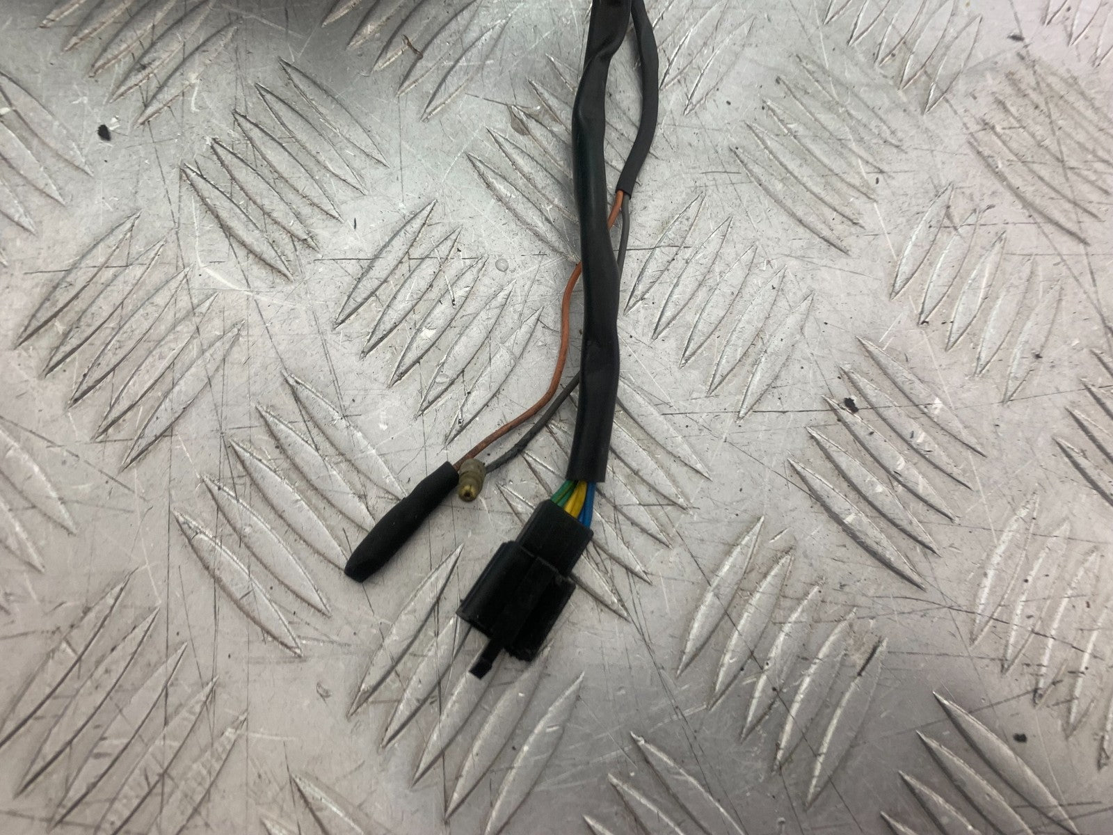 APRILIA SL750 SL 750 SHIVER REAR LIGHT YEAR 2008-2016 (CMB1242)