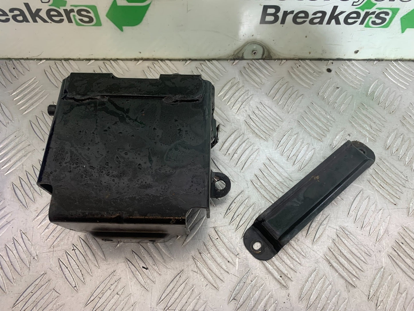 BSA 650 GOLD STAR BATTERY BOX  YEAR 2022-2025 (CMB1262)