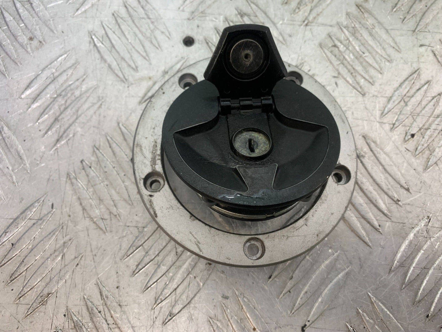 KAWASAKI Z1000 SX ECU LOCKS KEY  YEAR 2014-16 (CMB1264)