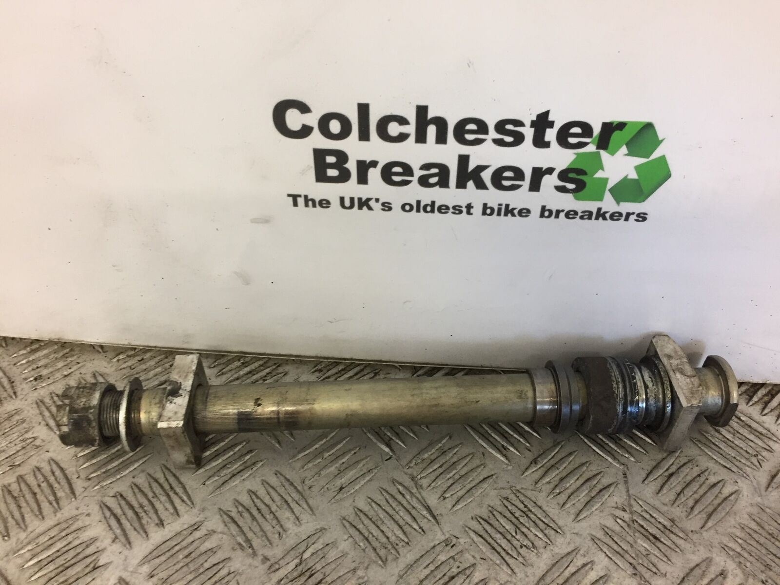 KAWASAKI ZX636 ZX 636 REAR WHEEL SPINDLE   YEAR 2013-2016