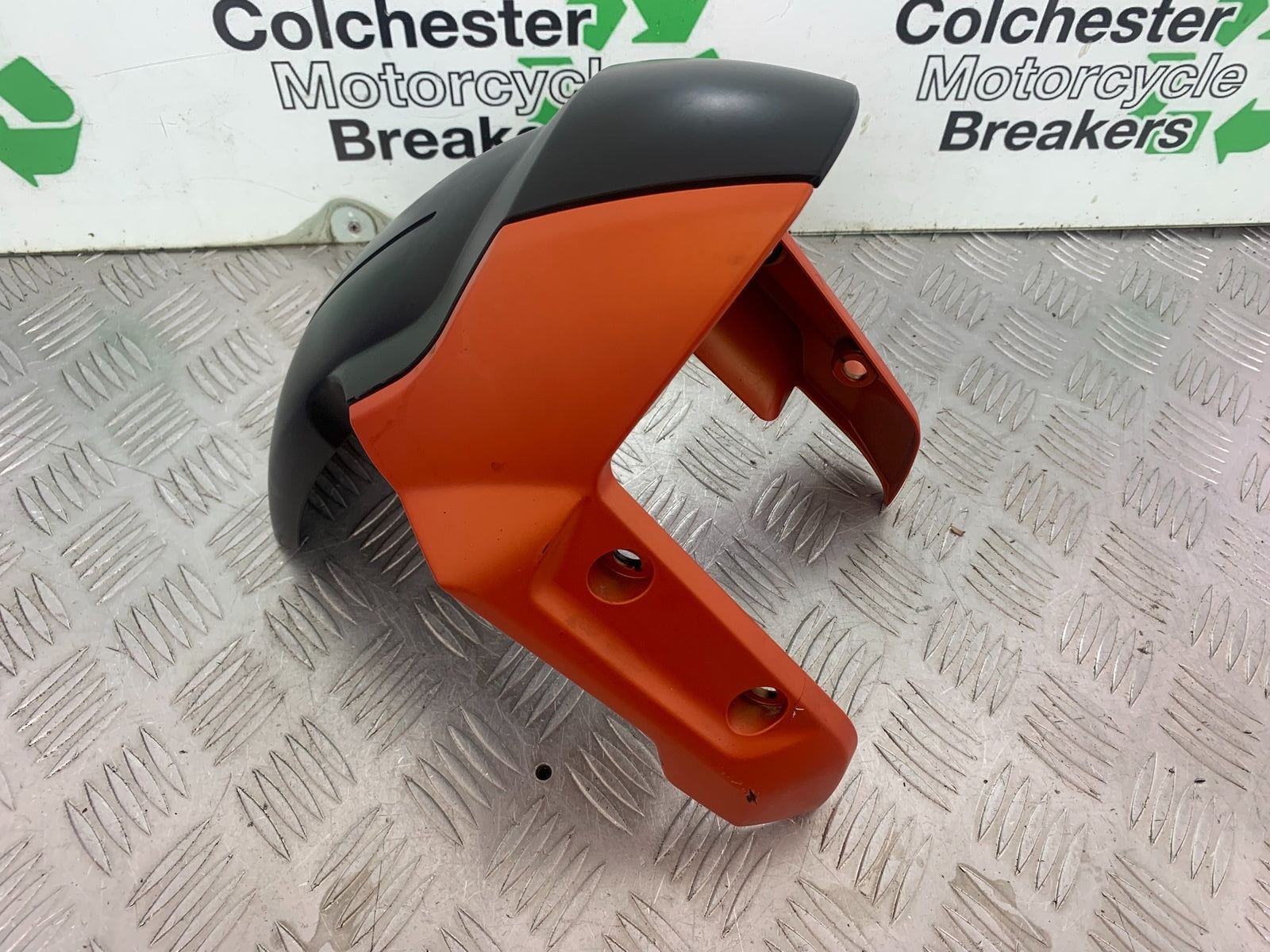 TRIUMPH TRIDENT 660 FRONT MUDGUARD  YEAR 2021-2024 (CMB1148)