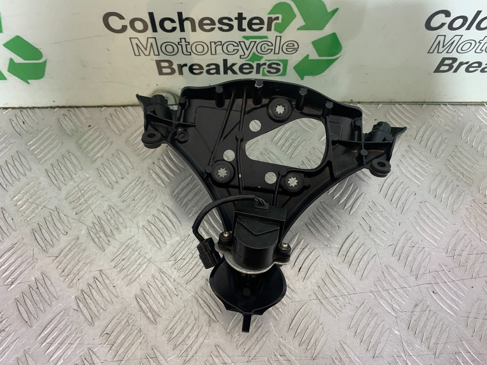 HONDA CBR1000 rr FIREBLADE FAIRING BRACKET (GENUINE)  2008-2011 (CMB1253)