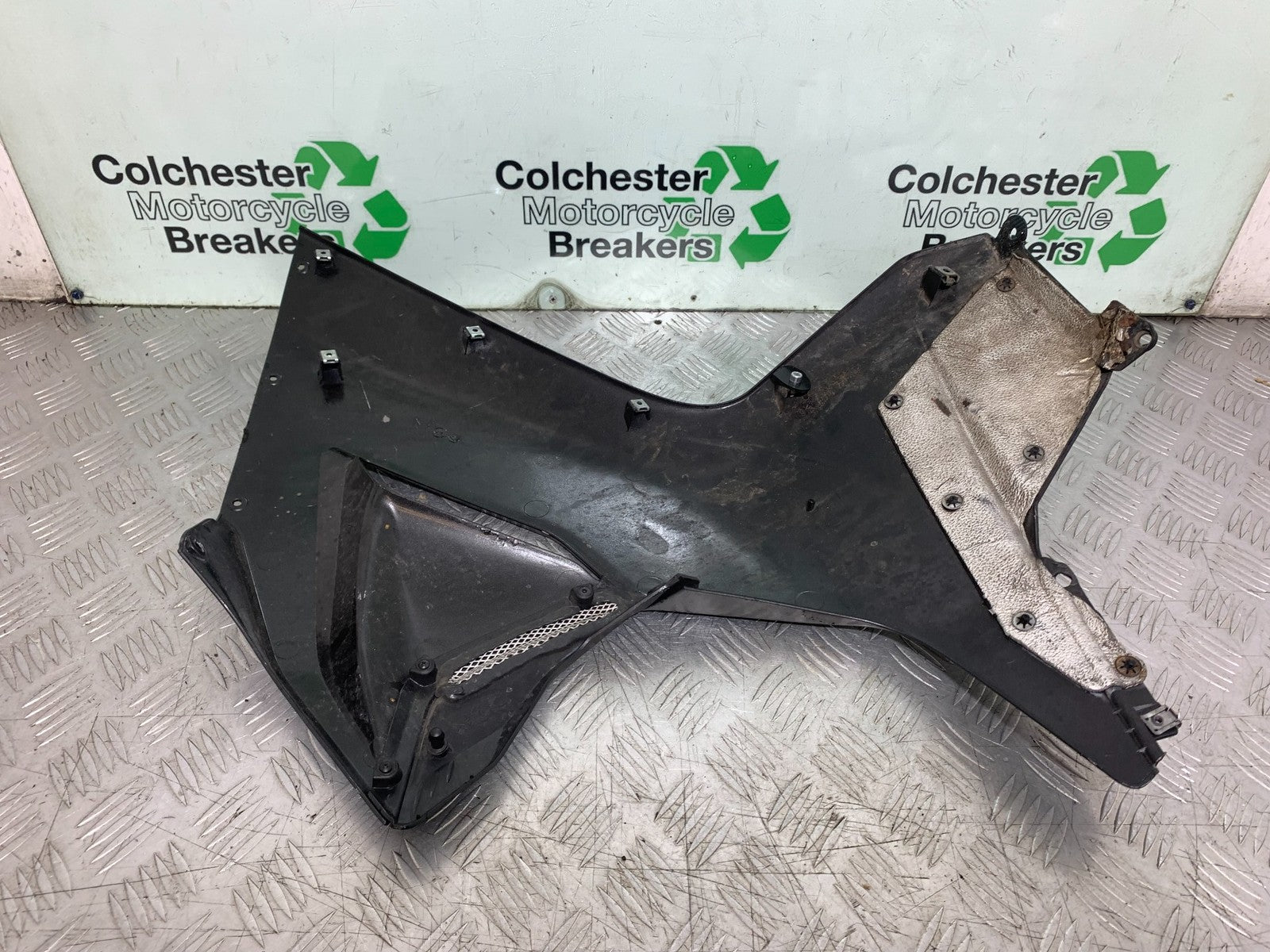 MV AGUSTA 800 F3 LEFT FAIRING PANEL  YEAR 2017-2019 (CMB1227)