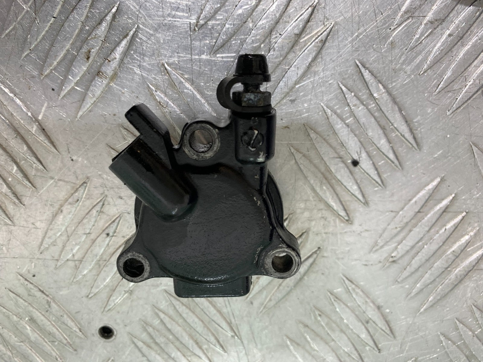 KAWASAKI ZZR1100 D CLUTCH SLAVE CYLINDER   YEAR 1993-2001 (CMB1189)