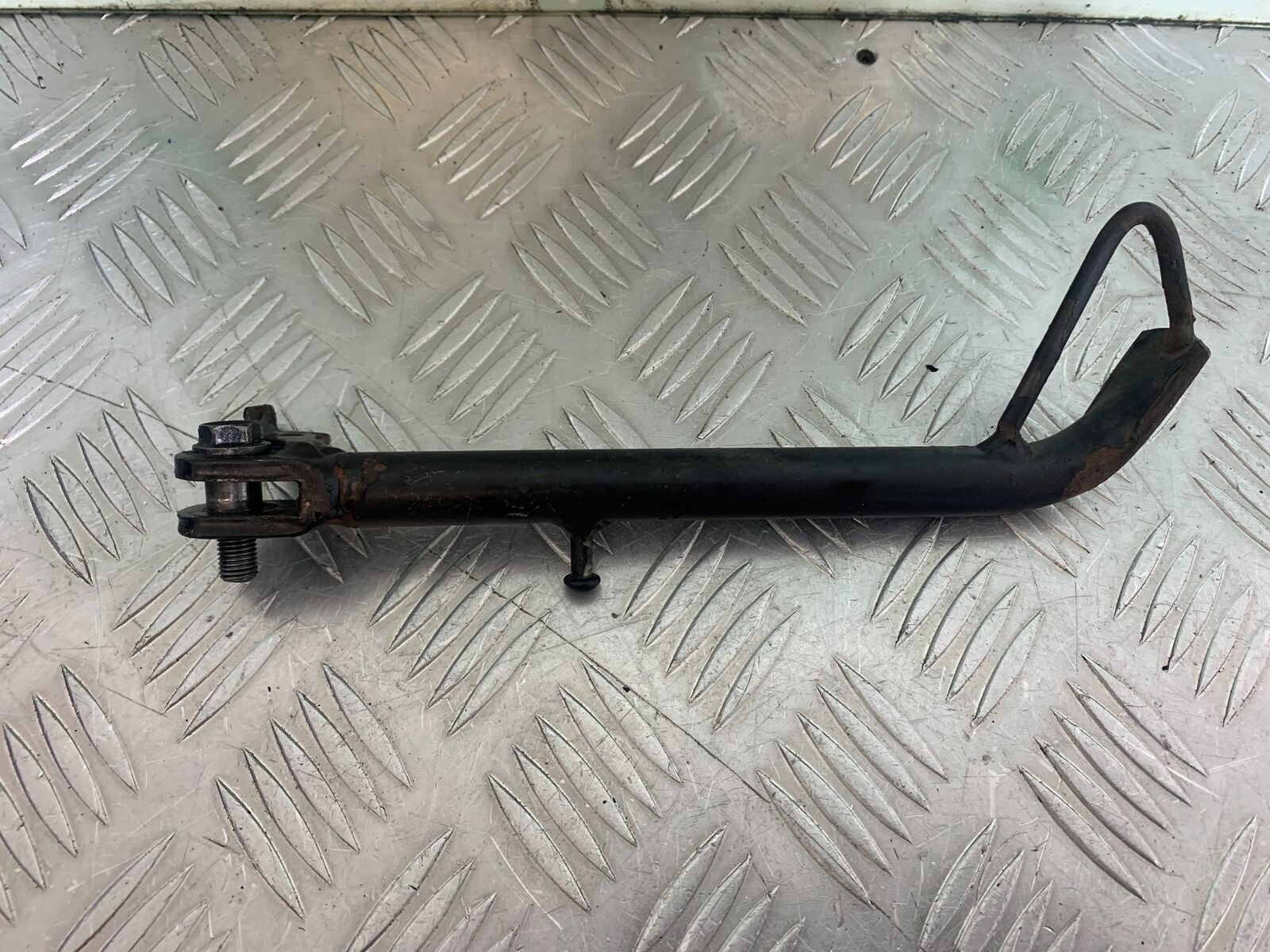 SUZUKI AN 200 UN 200 BURGMAN SIDE STAND YEAR 2007-09 (CMB1128)