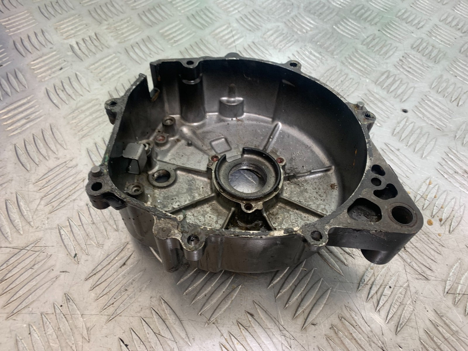 KAWASAKI VN1500 CLASSIC GENERATOR COVER YEAR 1999 -2006 (CMB1166)