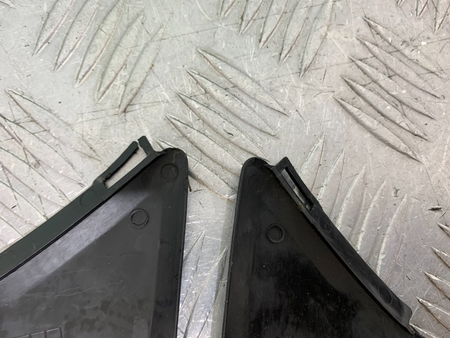 HONDA CBR1000 RR INFILLS PANELS  YEAR  2008-2011 (CMB1330)
