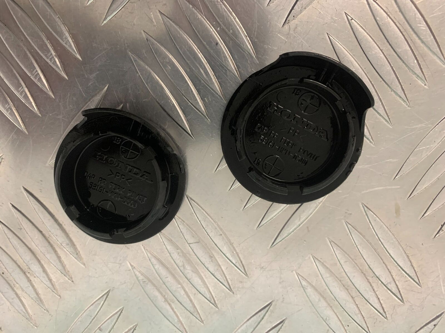 HONDA CBR650 R CBR 650R FRAME CAPS  YEAR 2019-2020 (STOCK 952)