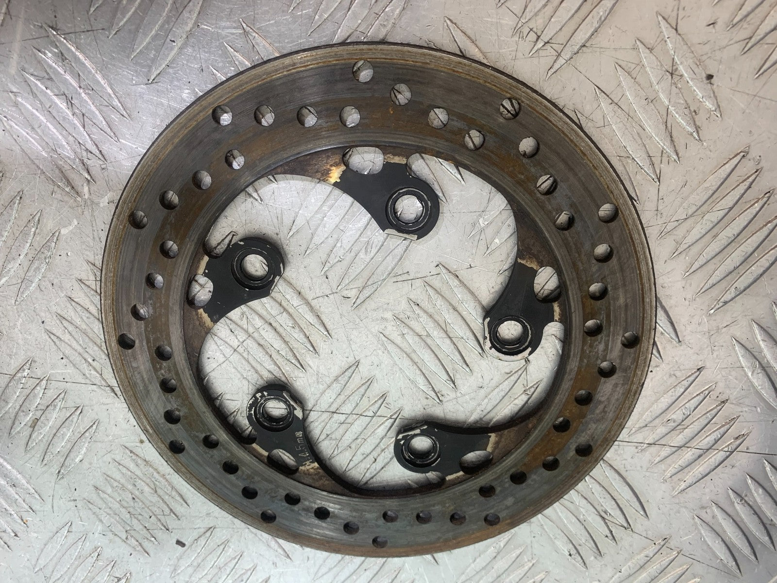 SUZUKI GSXR750 GSXR 750 K4 K5 REAR BRAKE DISC 2004-2005 (CMB1319)