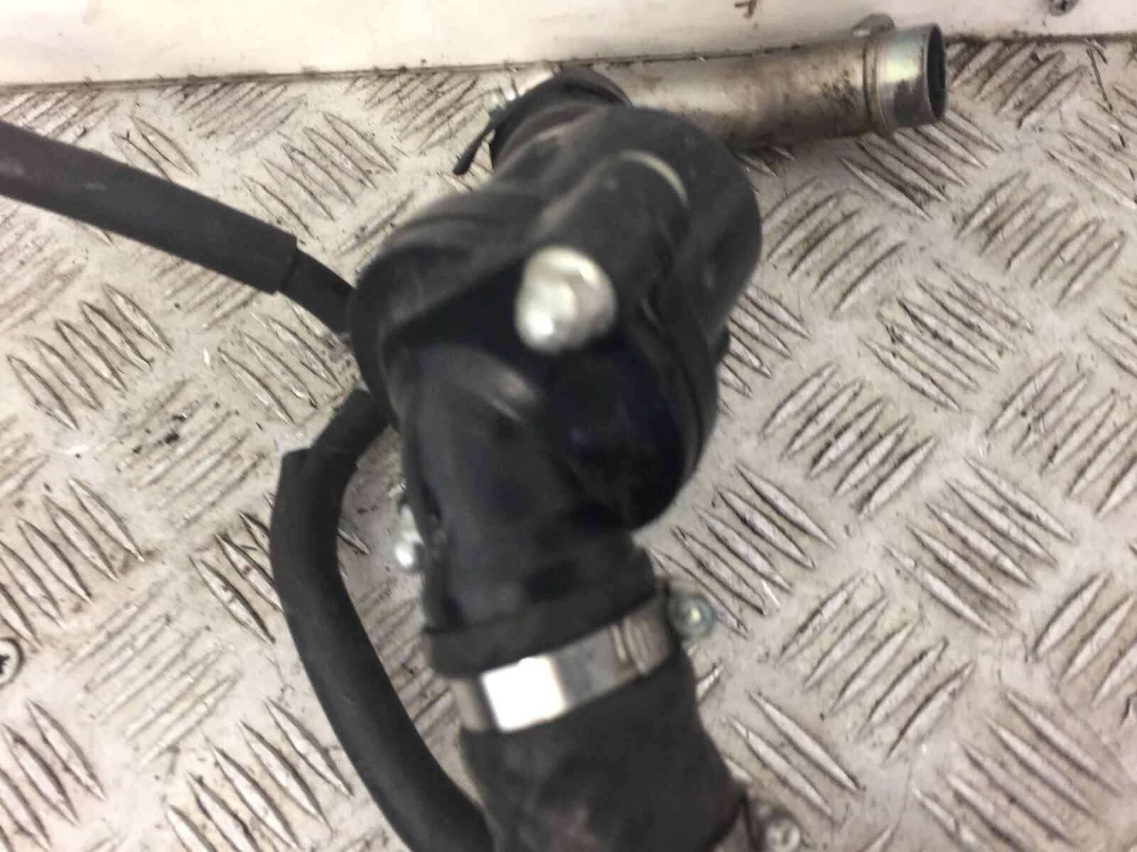 YAMAHA YZF R1 THERMOSTAT  YEAR 2009-2014 STOCK NO 329