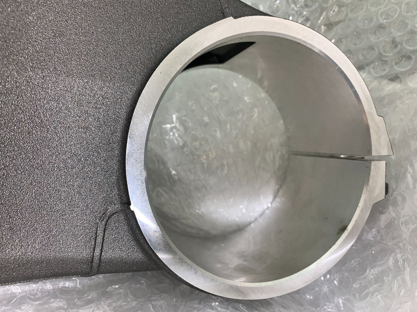 TRIUMPH 1050 SPEED TRIPLE RS SWINGARM YEAR 2018-2020 (CMB1029)