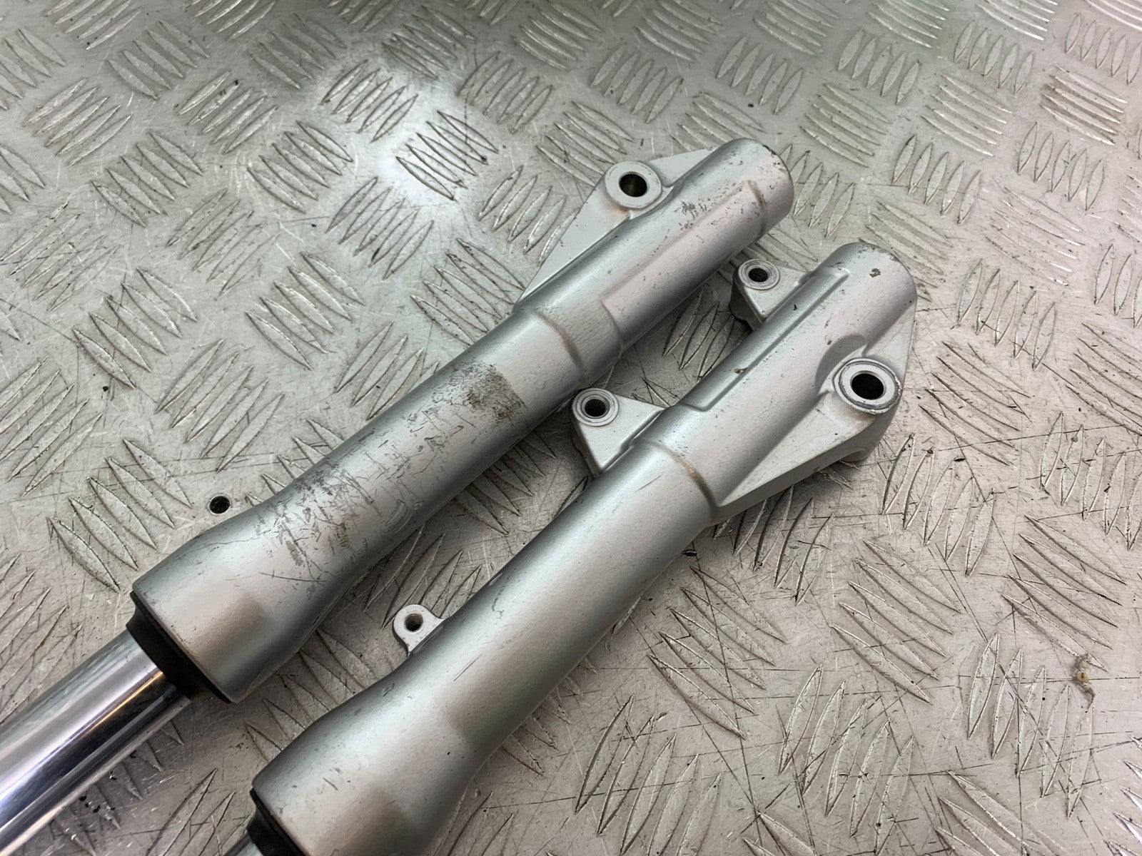 HONDA NSC110 VISION FORKS   YEAR 2017-2020 (CMB1249)
