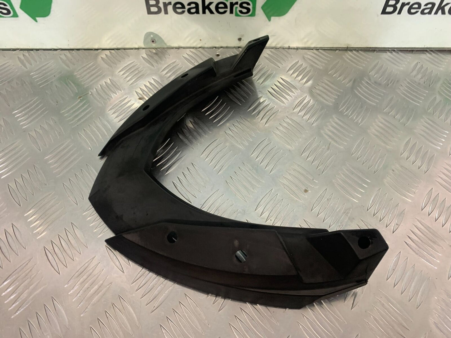 BMW R1200 RT R 1200 RT SCREEN INFILL PANEL  YEAR 2005-2009 (STOCK 943)