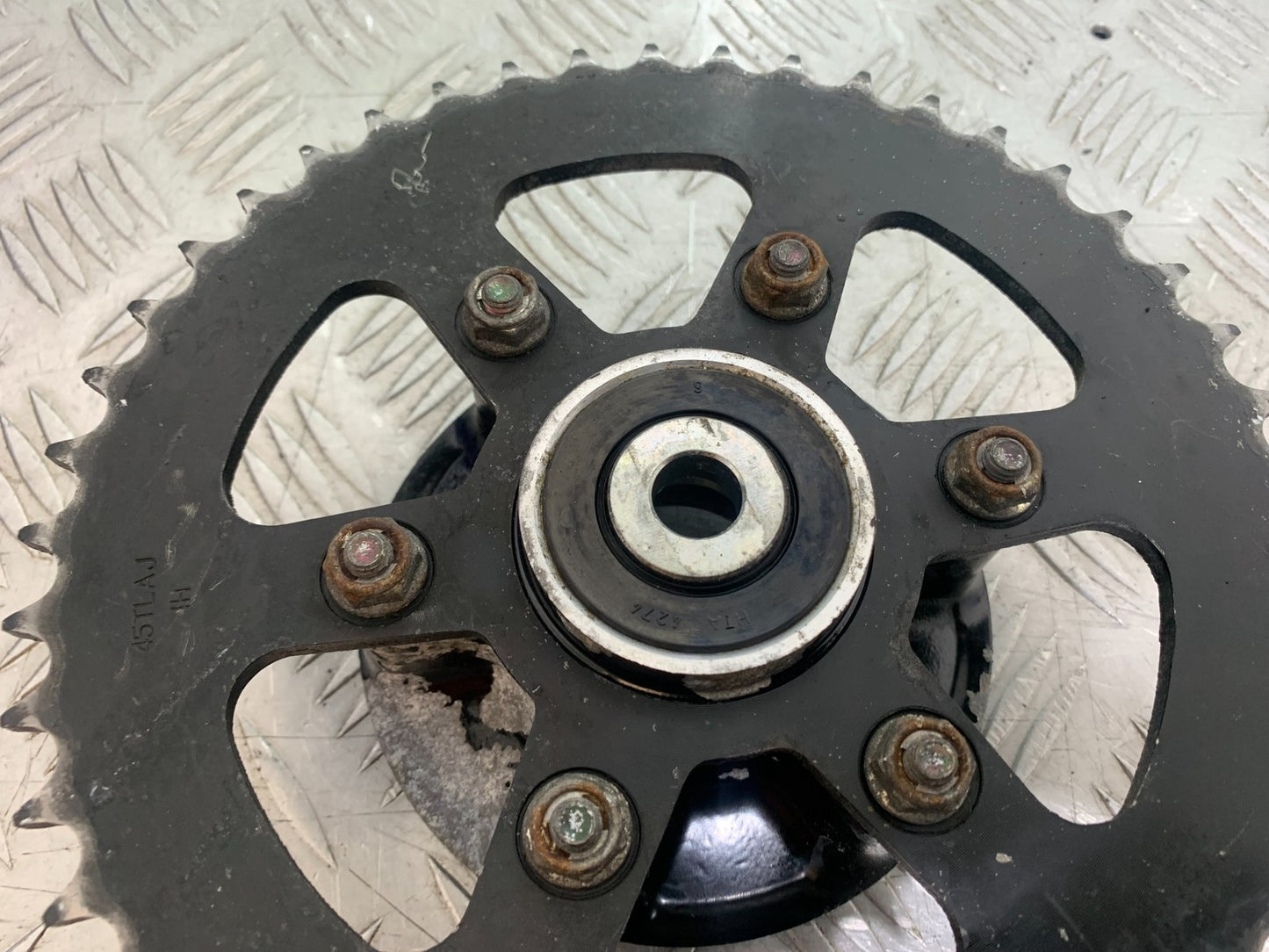 KTM RC125 RC 125 SPROCKET CARRIER   2014 2017 (CMB1199)