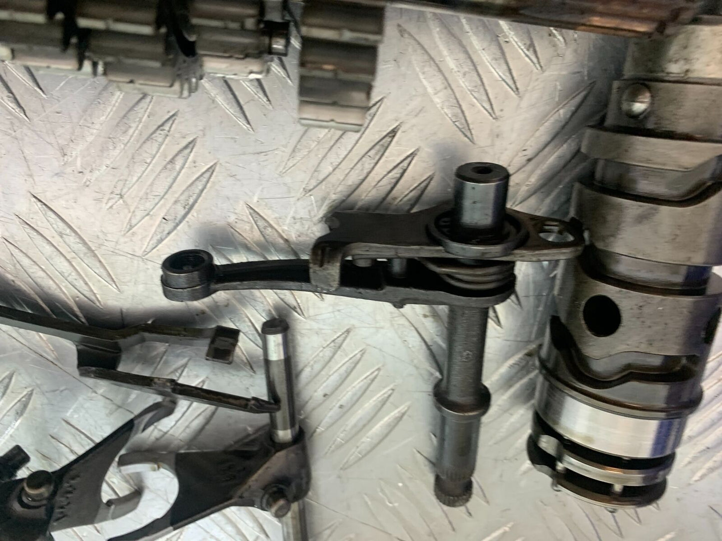 DUCATI 748 GEAR BOX  YEAR 1999 2003