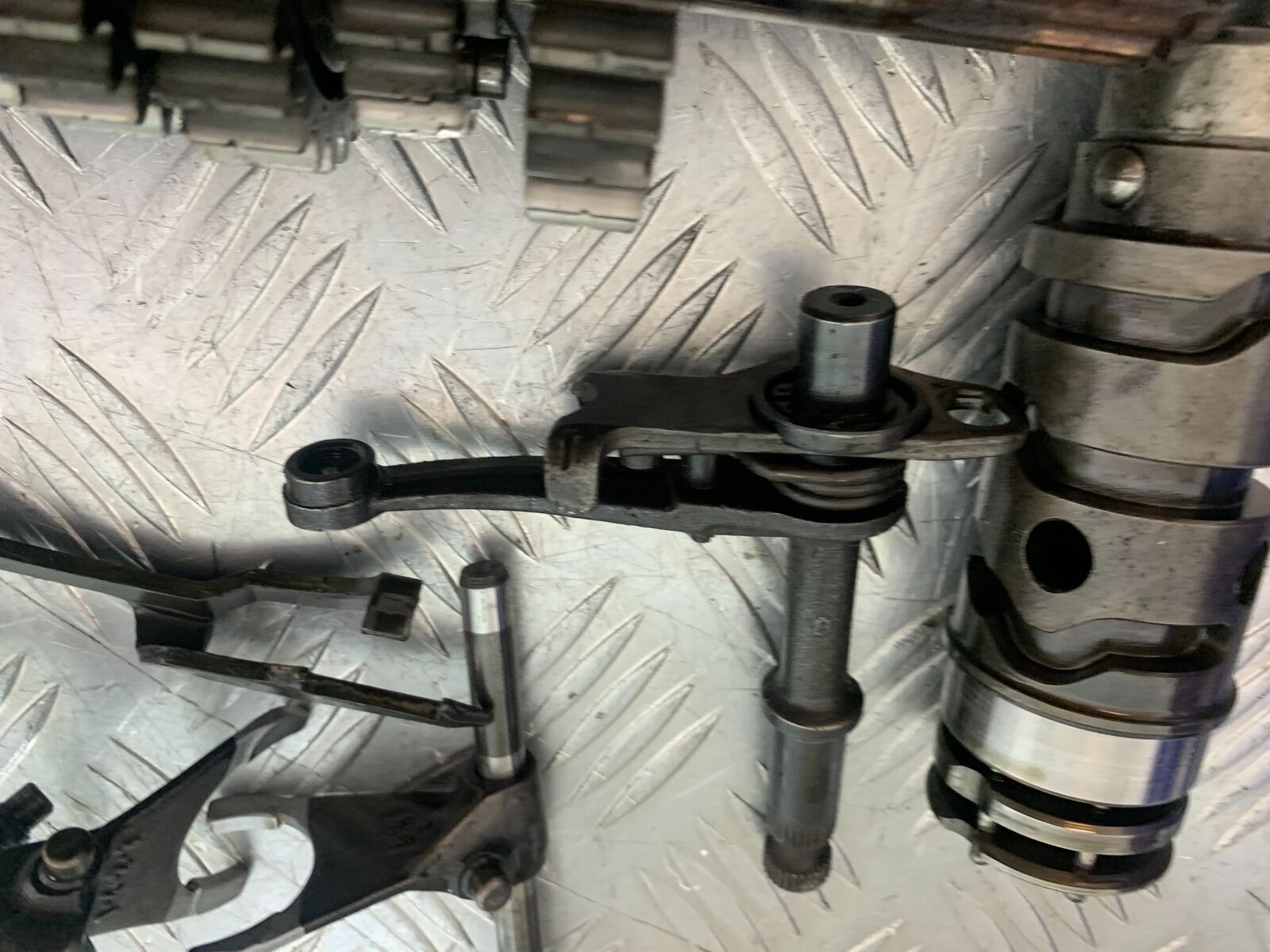 DUCATI 748 GEAR BOX  YEAR 1999 2003