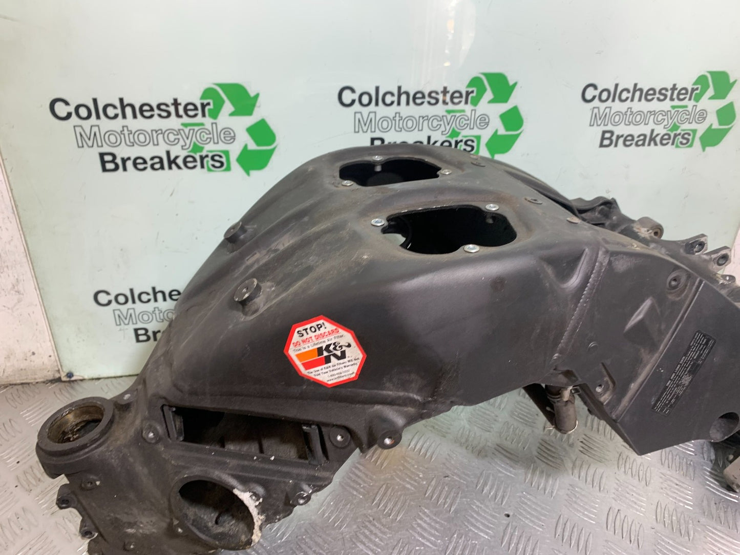 KAWASAKI GTR1400 GTR 1400 FRAME REG LOG BOOK  YEAR 2007-2009 (CMB1306)