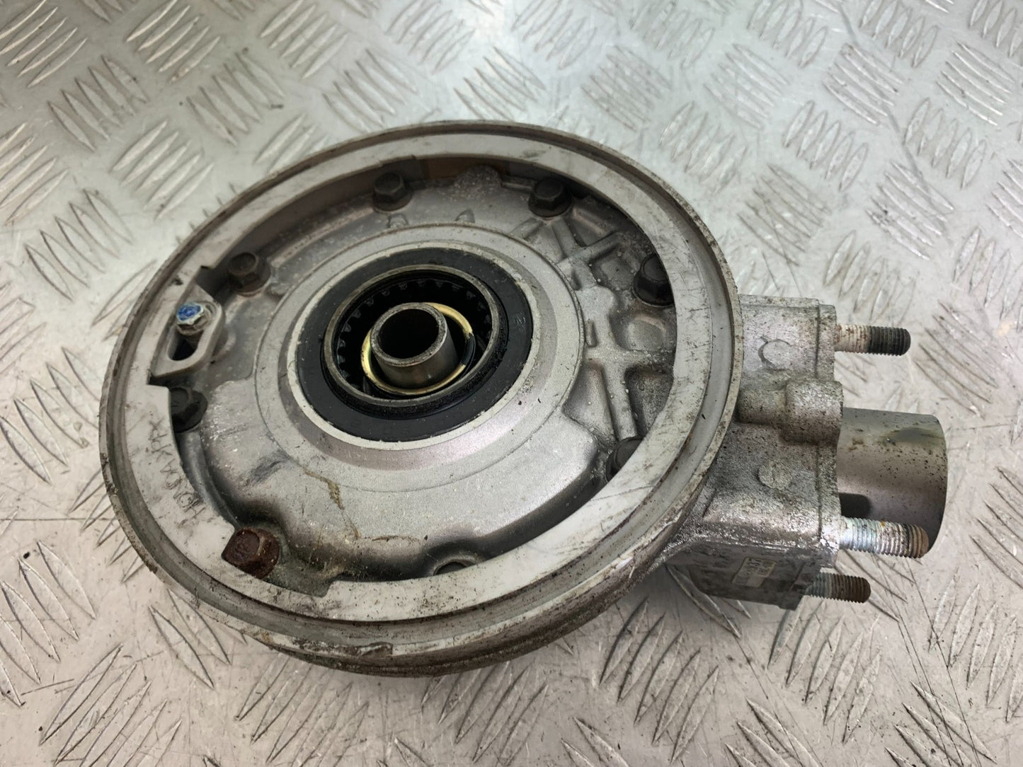 HONDA NT650 V DEAUVILLE REAR DIFF  YEAR 1998-01(CMB1320)