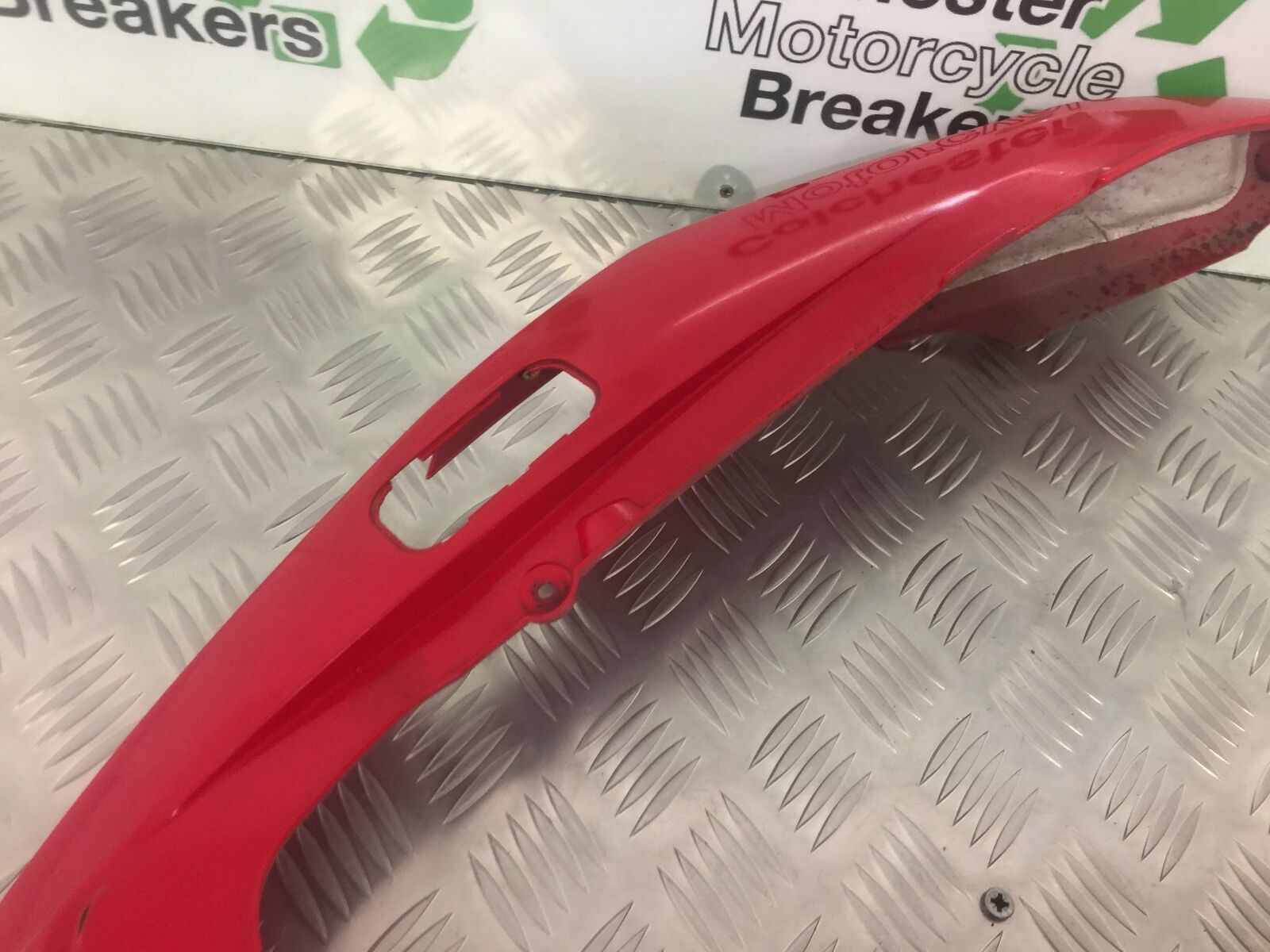HONDA VFR800 VFR 800 V-TEC TAIL PIECE SEAT UNIT   YEAR 2003 -2009 (STOCK 916)