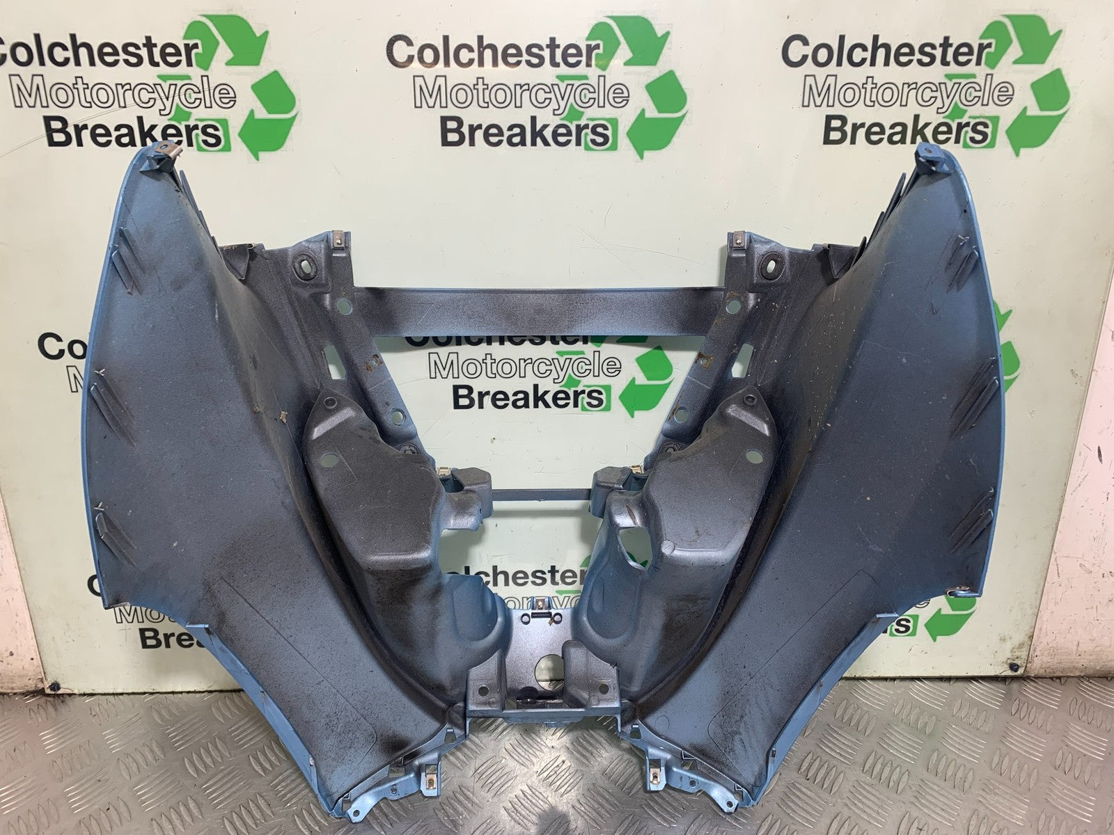 PIAGGIO MP3 250 ie TOP FAIRING YEAR 2007 (CMB1307)