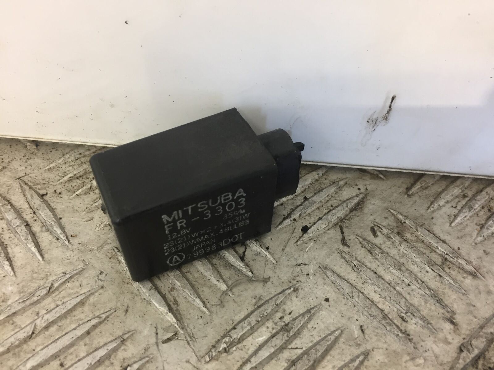 HONDA NT400 NT 400 BROS INDICATOR RELAY  YEAR 1988 1991