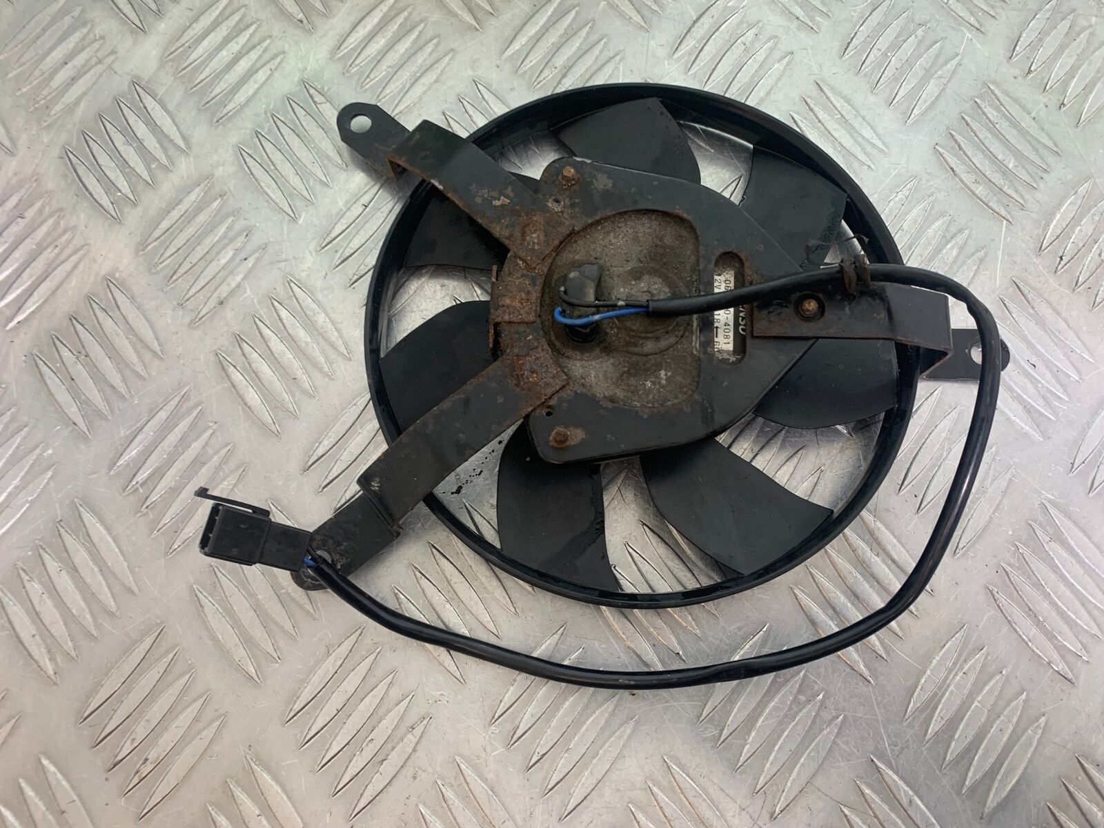 KAWASAKI Z800 Z 800 RADIATOR FAN  YEAR 2013-2017 (CMB1059)