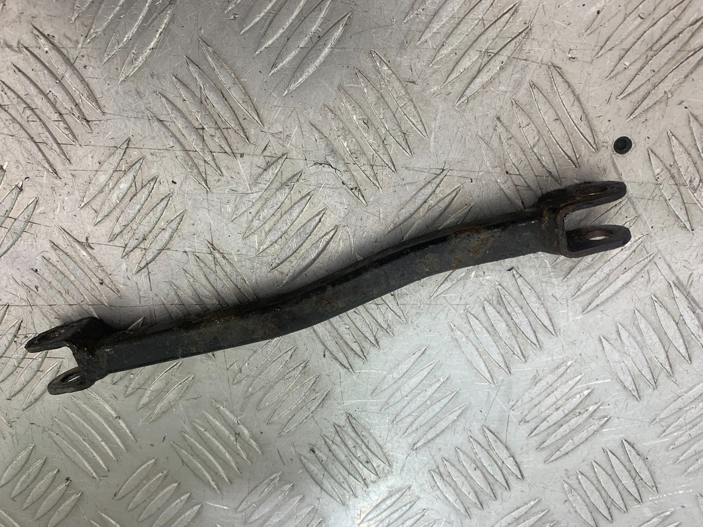 SUZUKI GSX750 INAZUMA REAR BRAKE ARM YEAR 1998-2003 (CMB1308)