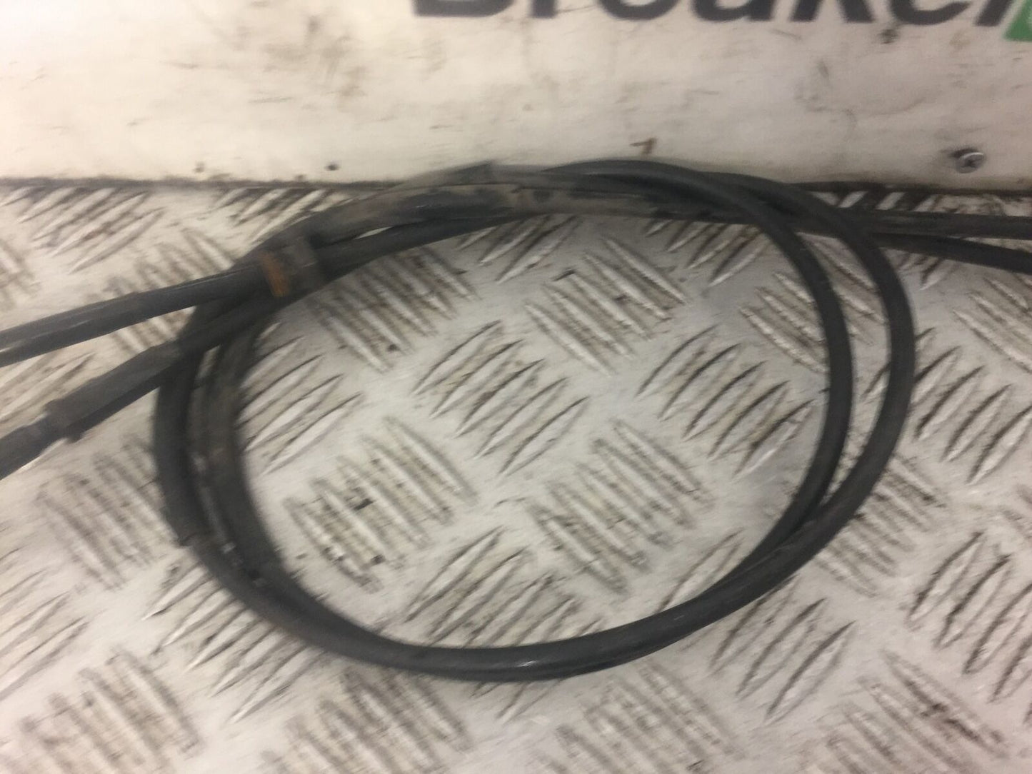 HONDA VFR800 VFR 800 PRE V-TEC THROTTLE CABLES  YEAR 2003  (STOCK 430)