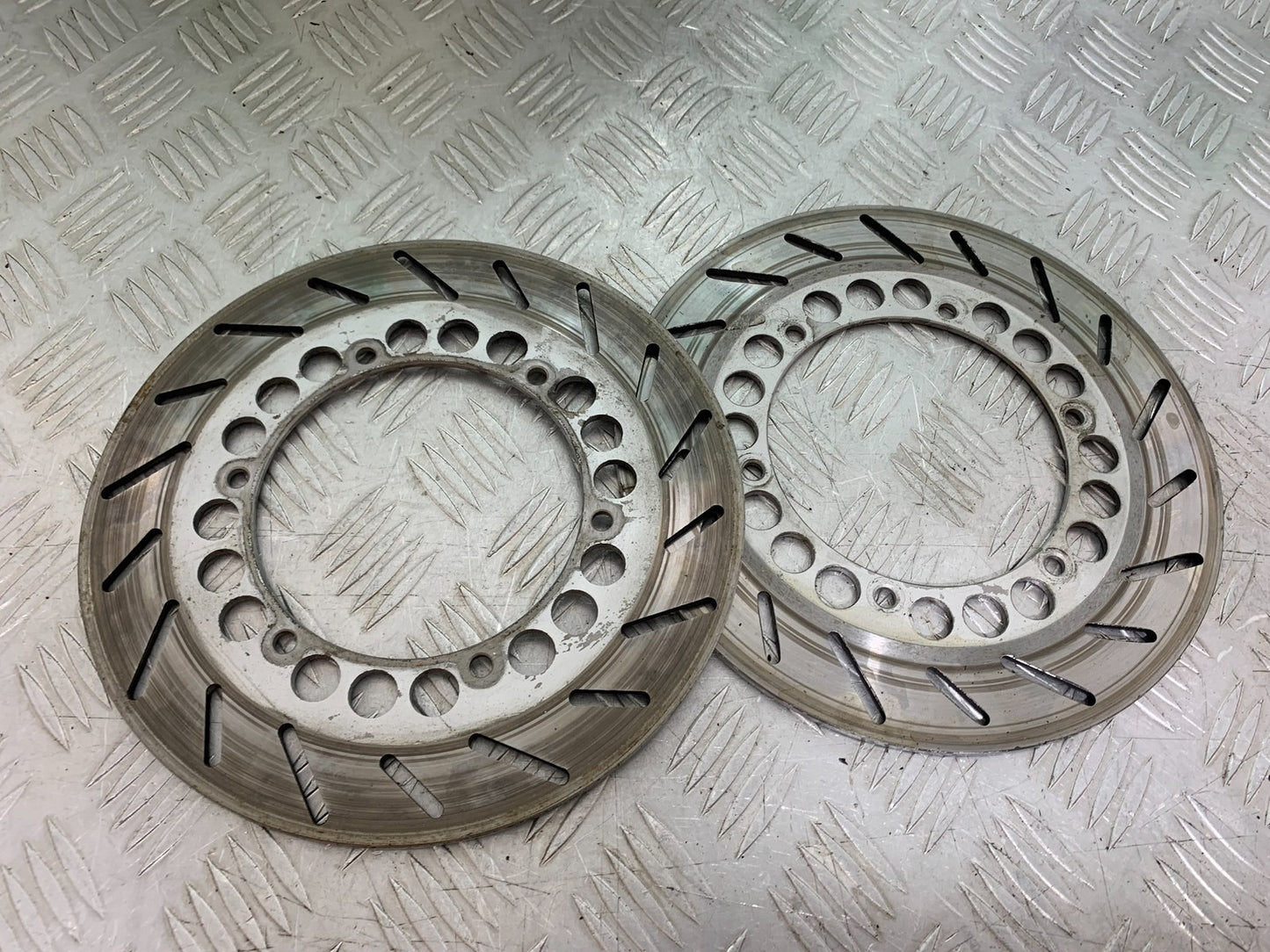 YAMAHA XV1100 XV 1100 VIRAGO FRONT BRAKE DISCS  1990-1999 (CMB1190)