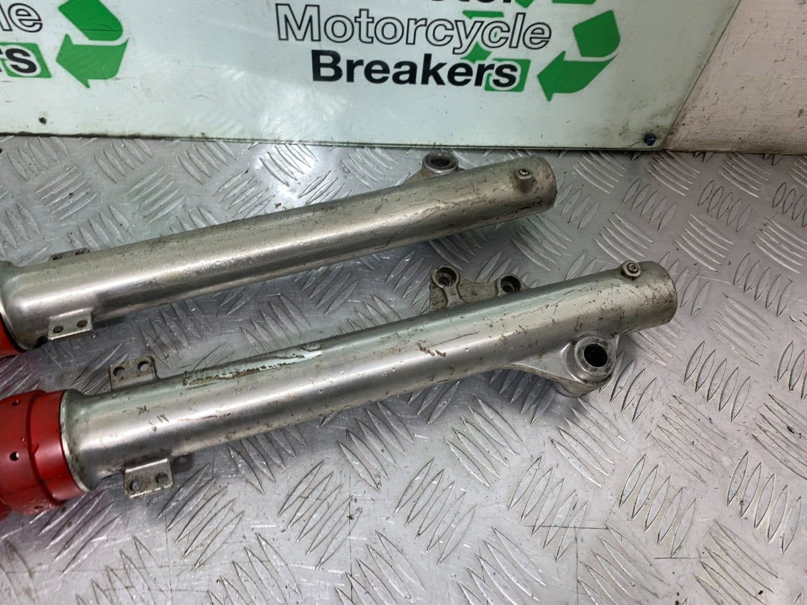 KAWASAKI KLR250 KLR 250 FORKS  YEAR 1984-2001 (CMB1225)