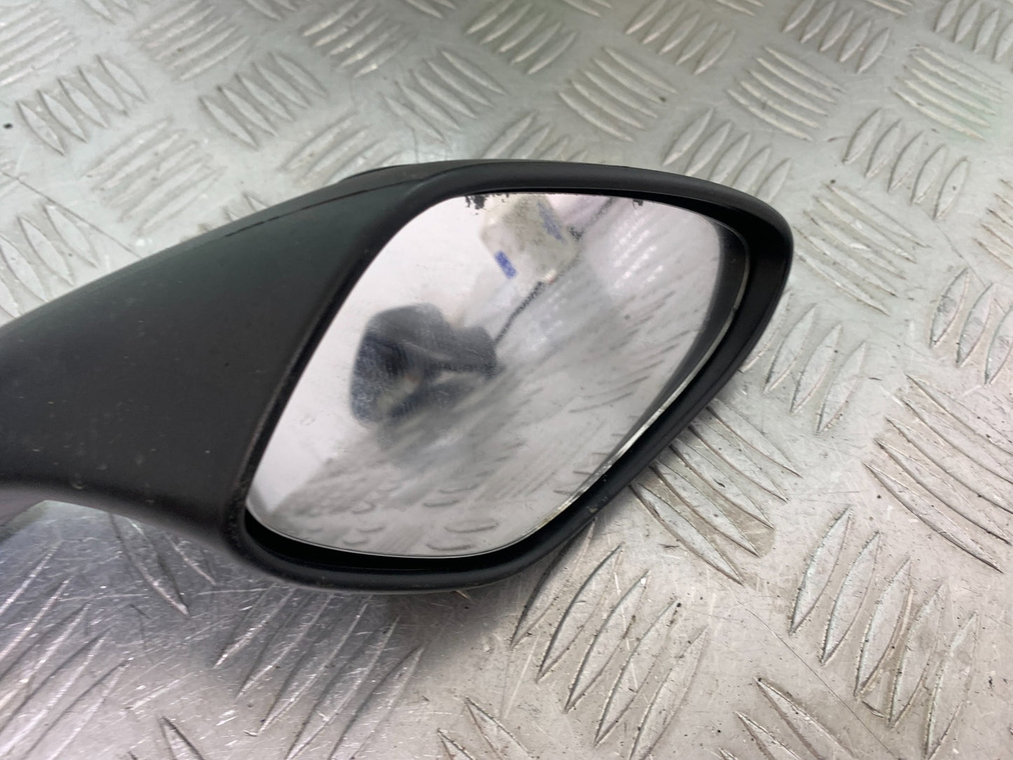 MV AGUSTA 800 F3 RIGHT MIRROR  YEAR 2013-2016 (CMB1152)