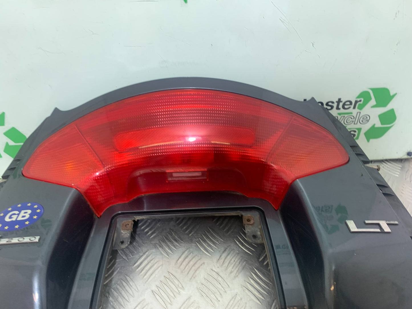 BMW K1200 K 1200 LT REAR LIGHT AND COVER YEAR 1999-07 (CMB1138)