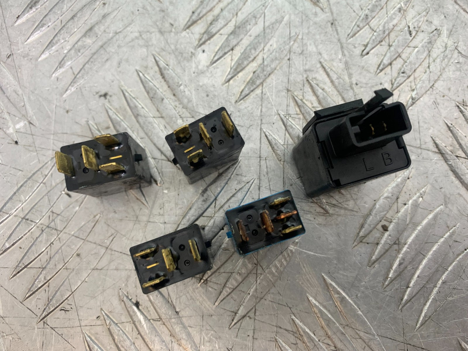 TRIUMPH 675 STREET TRIPLE R RELAYS YEAR 2013 - 2016 (CMB1221)