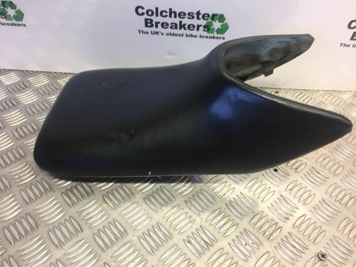 HONDA CBR125 CBR 125 FRONT SEAT   YEAR 2006 2007