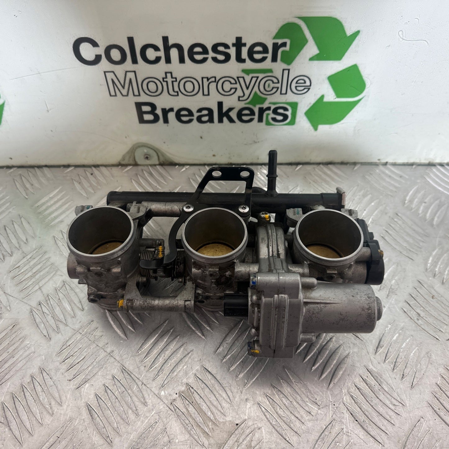 TRIUMPH TROPHY 1215 SE THROTTLE BODIES  YEAR 2012-2017 (STOCK 567)