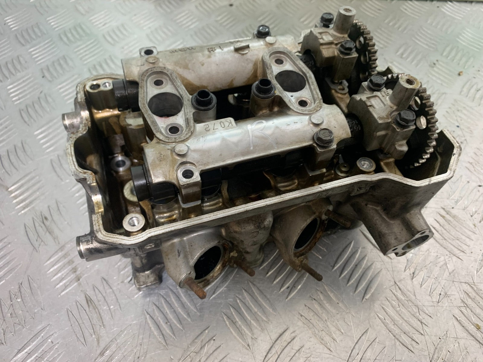HONDA VFR800 PRE V-TEC REAR CYLINDER HEAD  YEAR 1998-2001