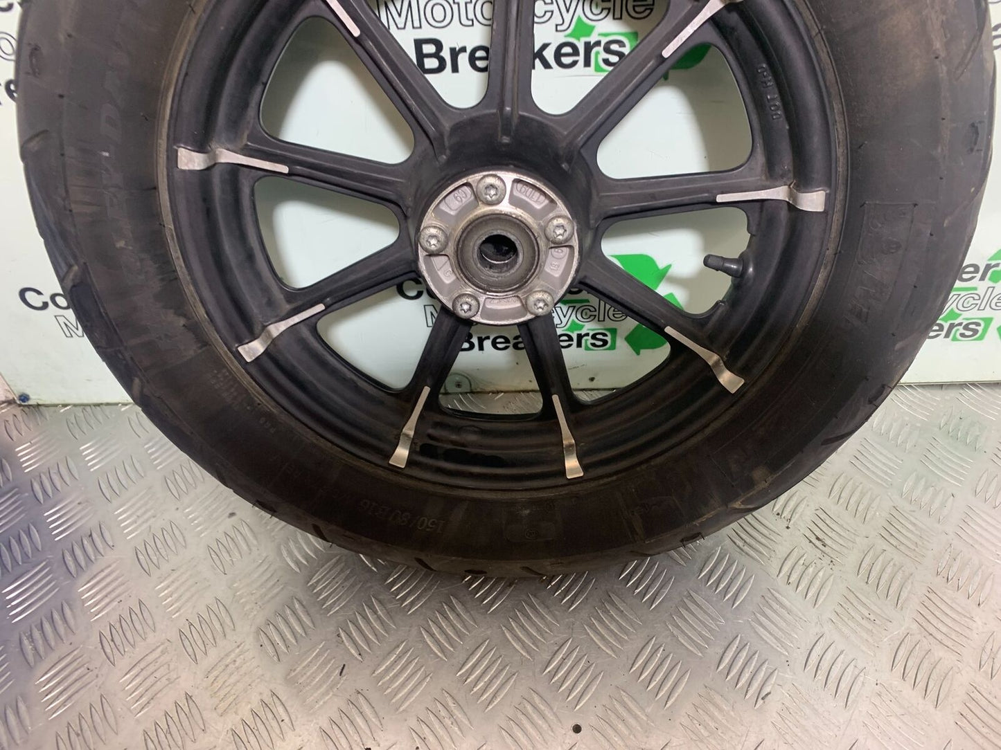 HARLEY DAVIDSON XL883 N IROD REAR WHEEL   YEAR 2020  (CMB1116)