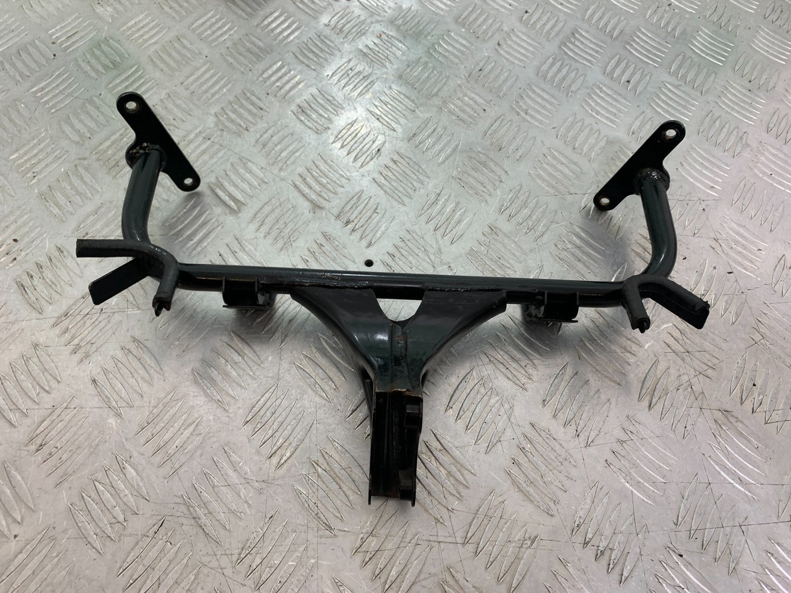 KAWASAKI ZZR1100 D FAIRING BRACKET  YEAR 1993-2001 (CMB1189)