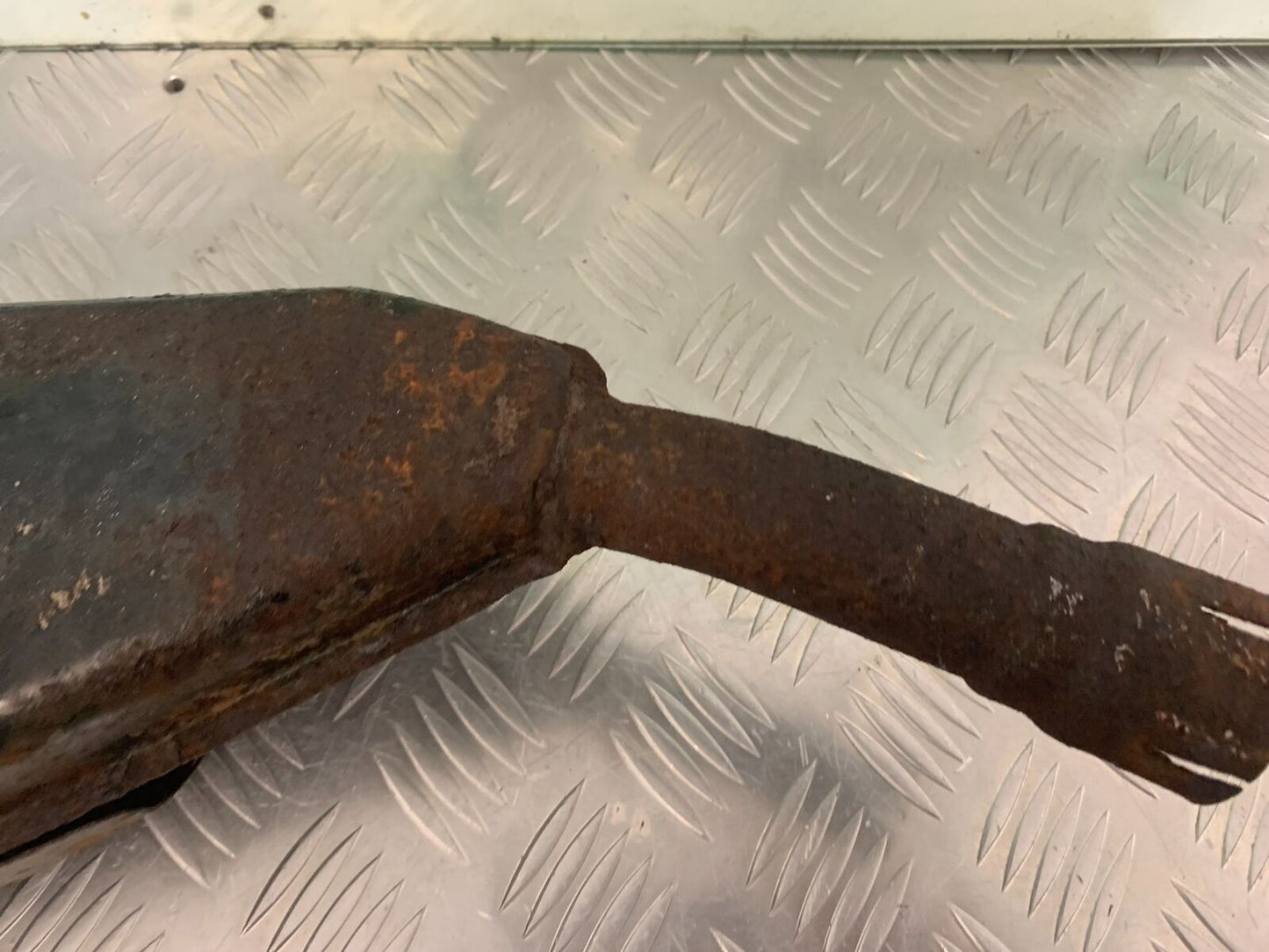 KAWASAKI KLR250 KLR 250 SILENCER  YEAR 1984-2001 (STOCK 980)