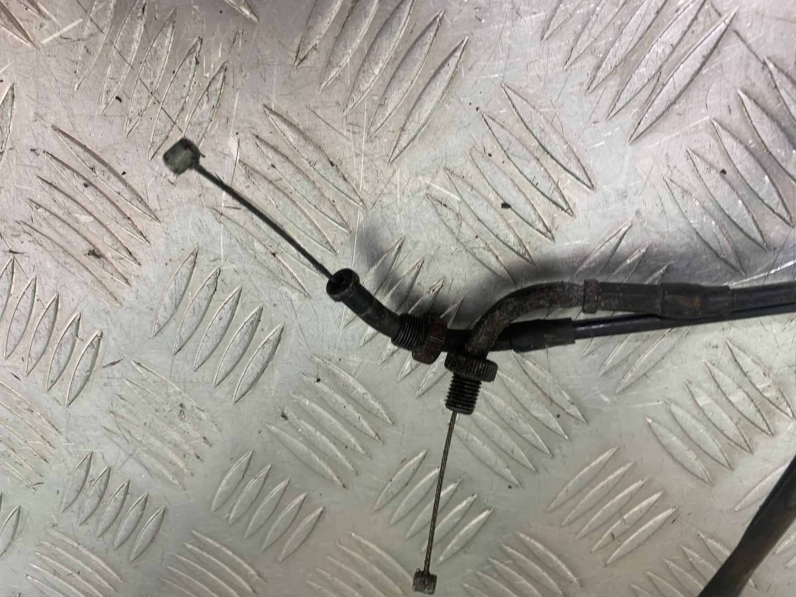 HONDA GL500 GL 500 SILVERWING THROTTLE CABLES   YEAR 1981-82 (CMB1168)