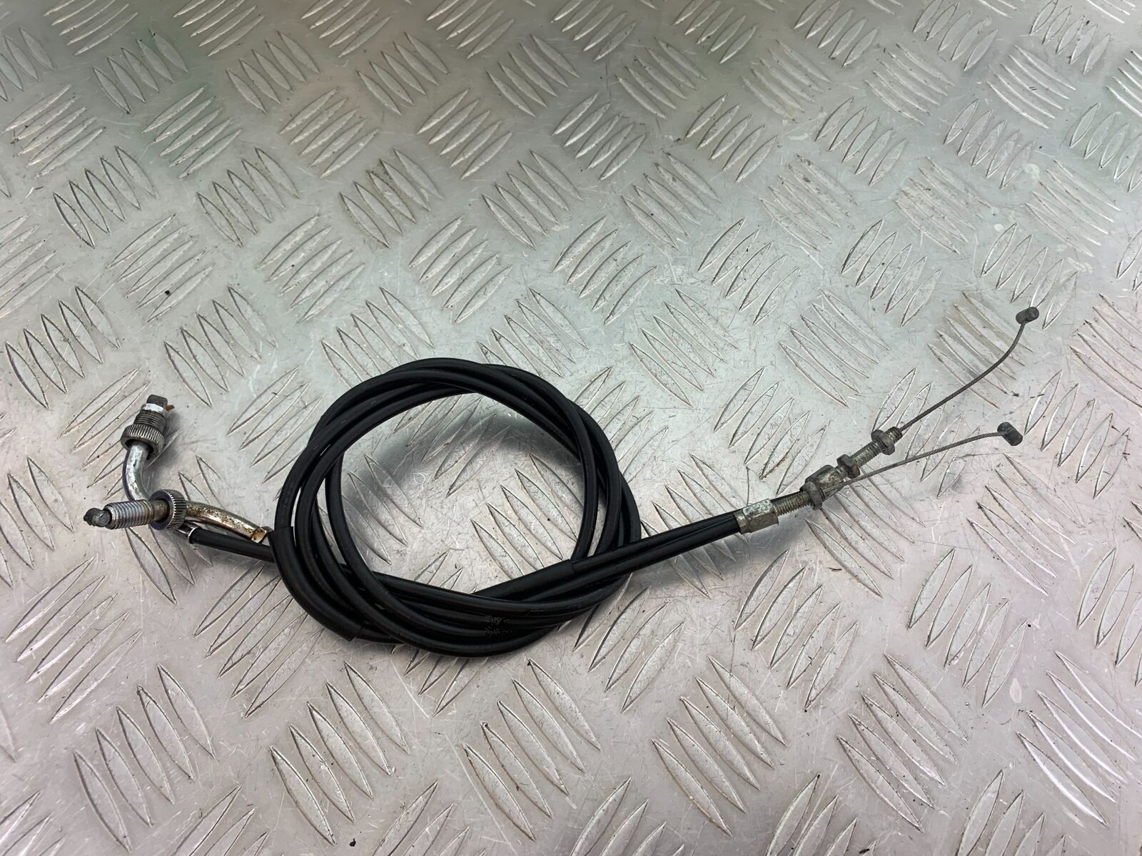 HONDA VT1100 C SHADOW SPIRIT THROTTLE CABLES  2002-2003 (CMB1035)