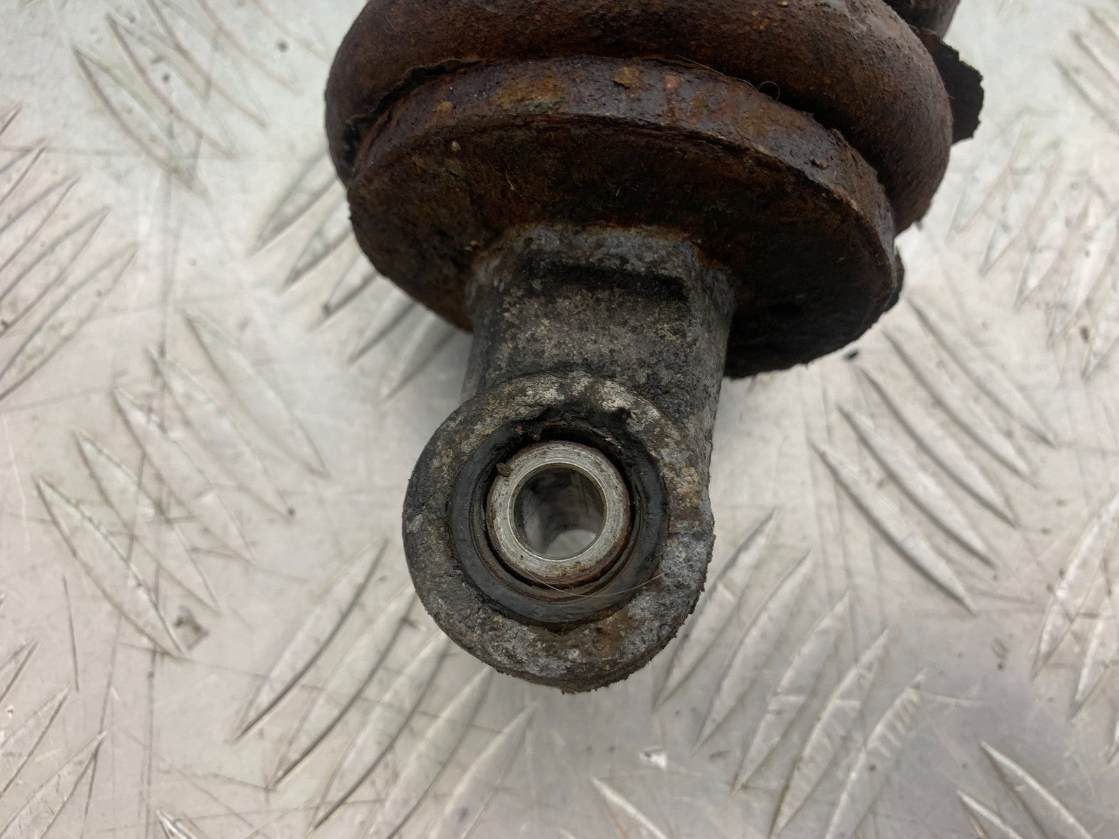 HONDA NT650 V DEAUVILLE REAR SHOCK   YEAR 1999 (CMB1268)