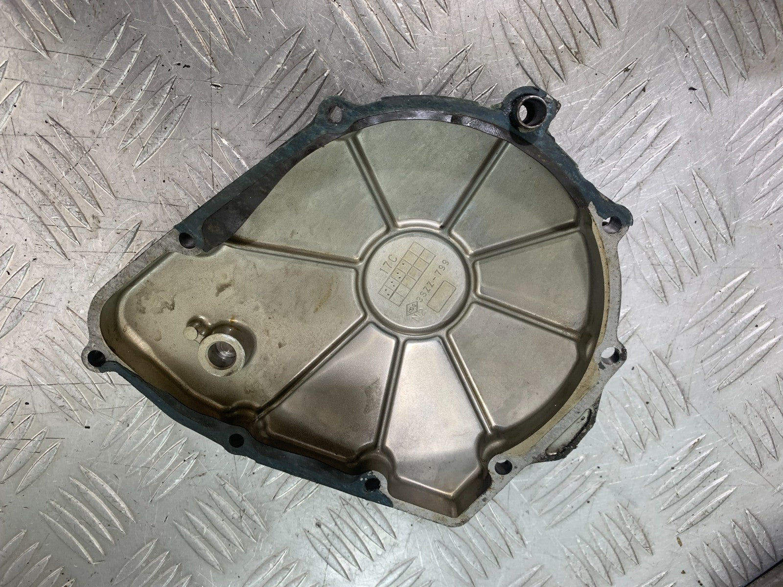 SUZUKI GSF600 GSF 600 ALTERNATOR COVER  2000-2004 (CMB1269)