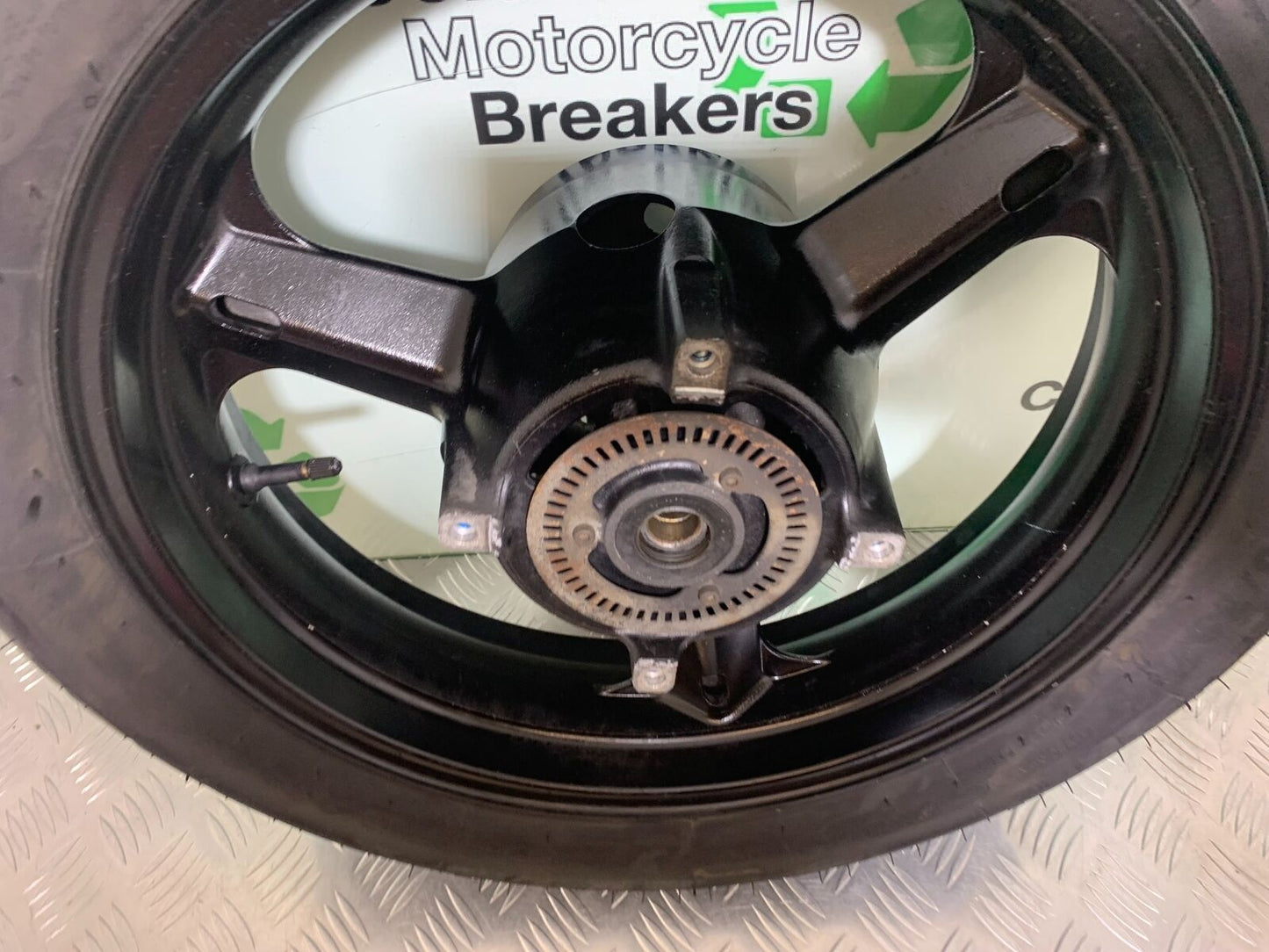 SUZUKI DL 650 V-STROM REAR WHEEL  YEAR 2016 (STOCK 996)